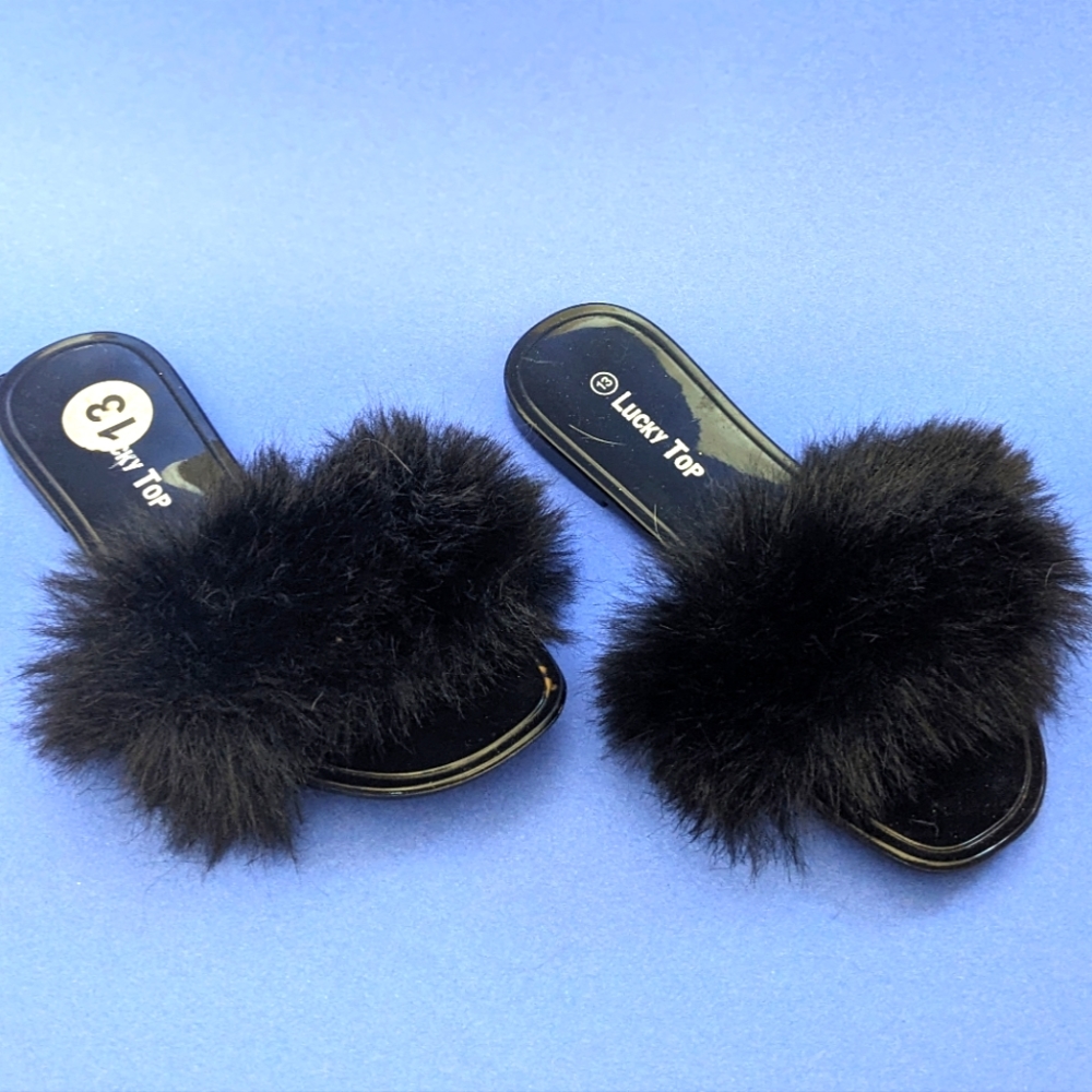 Girls sandals flip flop slides Black fur size 13